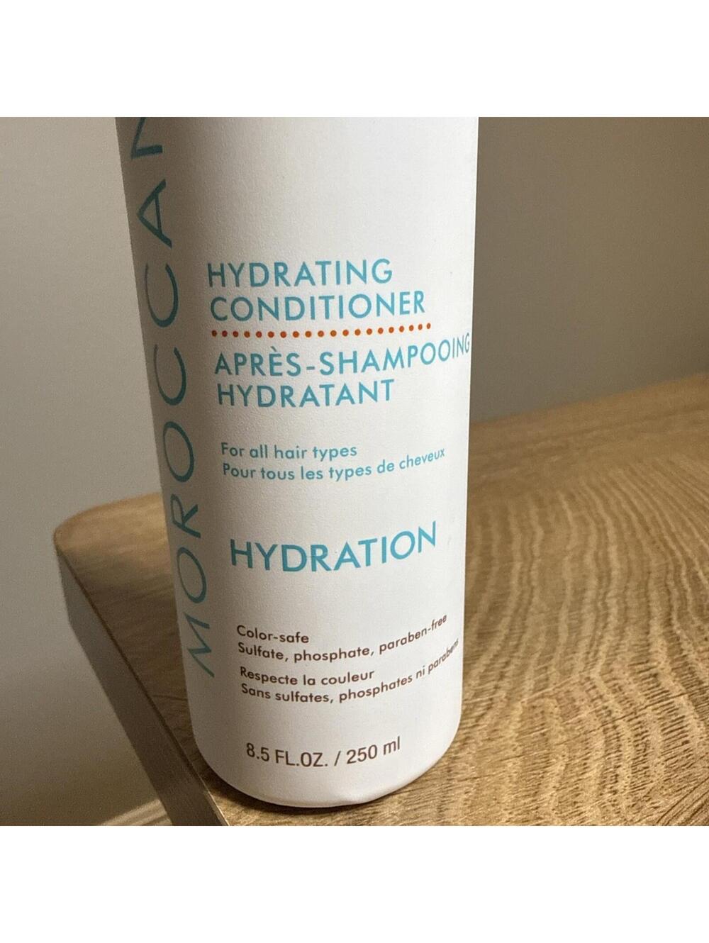 Moroccanoil Hydrating Conditioner Color Safe Sulfate Free - 8.5 oz / 250 mL - Picture 2 of 4